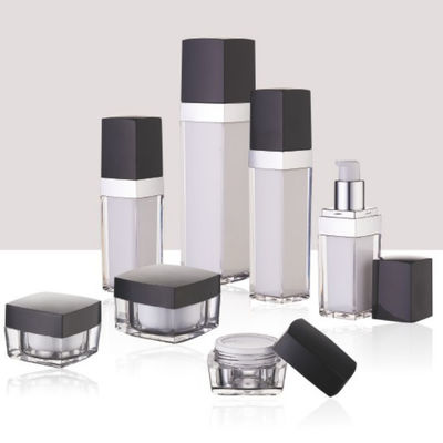 Bouteille cosmétique privée d'air acrylique 15ml 30ml 50ml 100ml de pompe