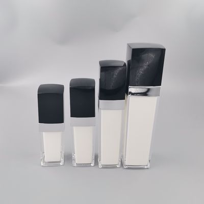 Bouteille cosmétique privée d'air acrylique 15ml 30ml 50ml 100ml de pompe